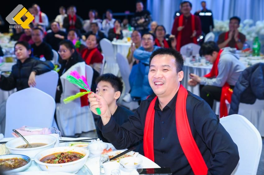 ��ͷ�� | ͬ�ľ��������� �±�gg�����漣2023���ʢ��Բ�����У�